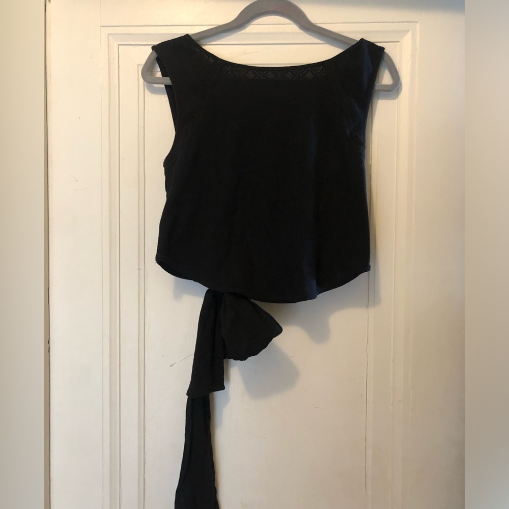NWT L Black Free People Crop Open Ladder  Bow Back Textured Top